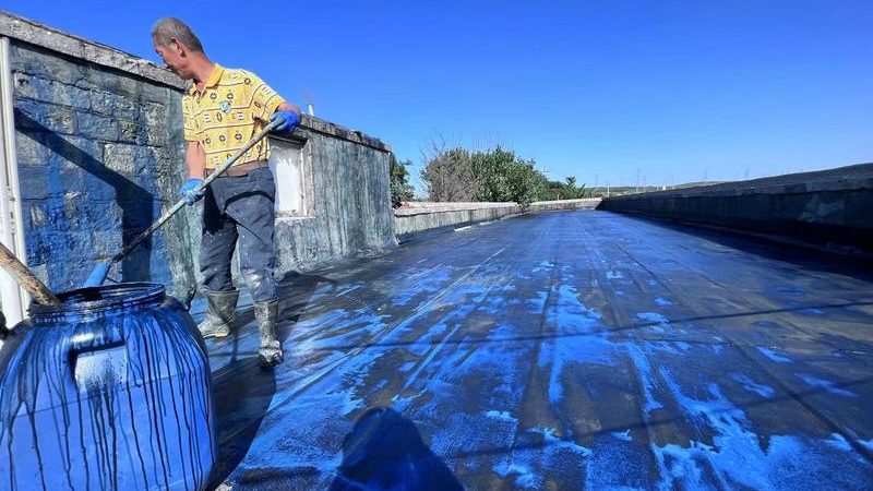 聚氨酯防水涂料价格解析：揭秘市场真相